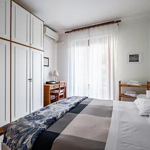  Appartamento Visarno & Roomy Flat X6 With Parking Italia