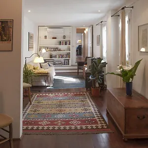 Grand Piano Apartment Florence
